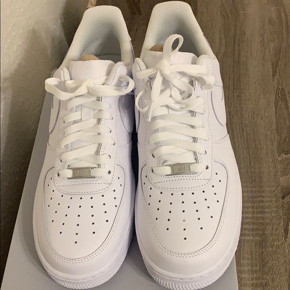 Air Force 1 - Picture 2 of 3